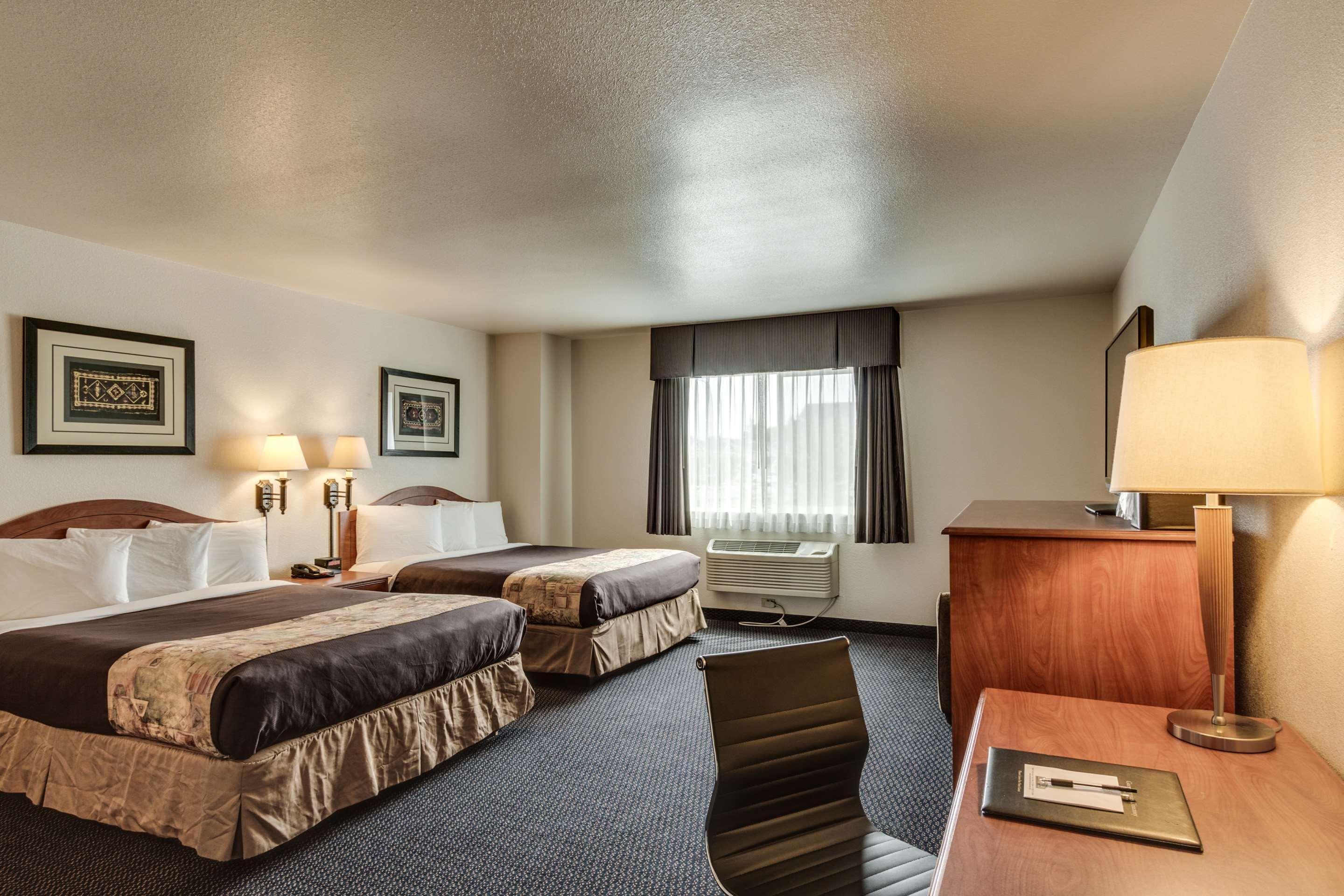 Surestay Plus Hotel By Best Western Пост-Фолс Экстерьер фото