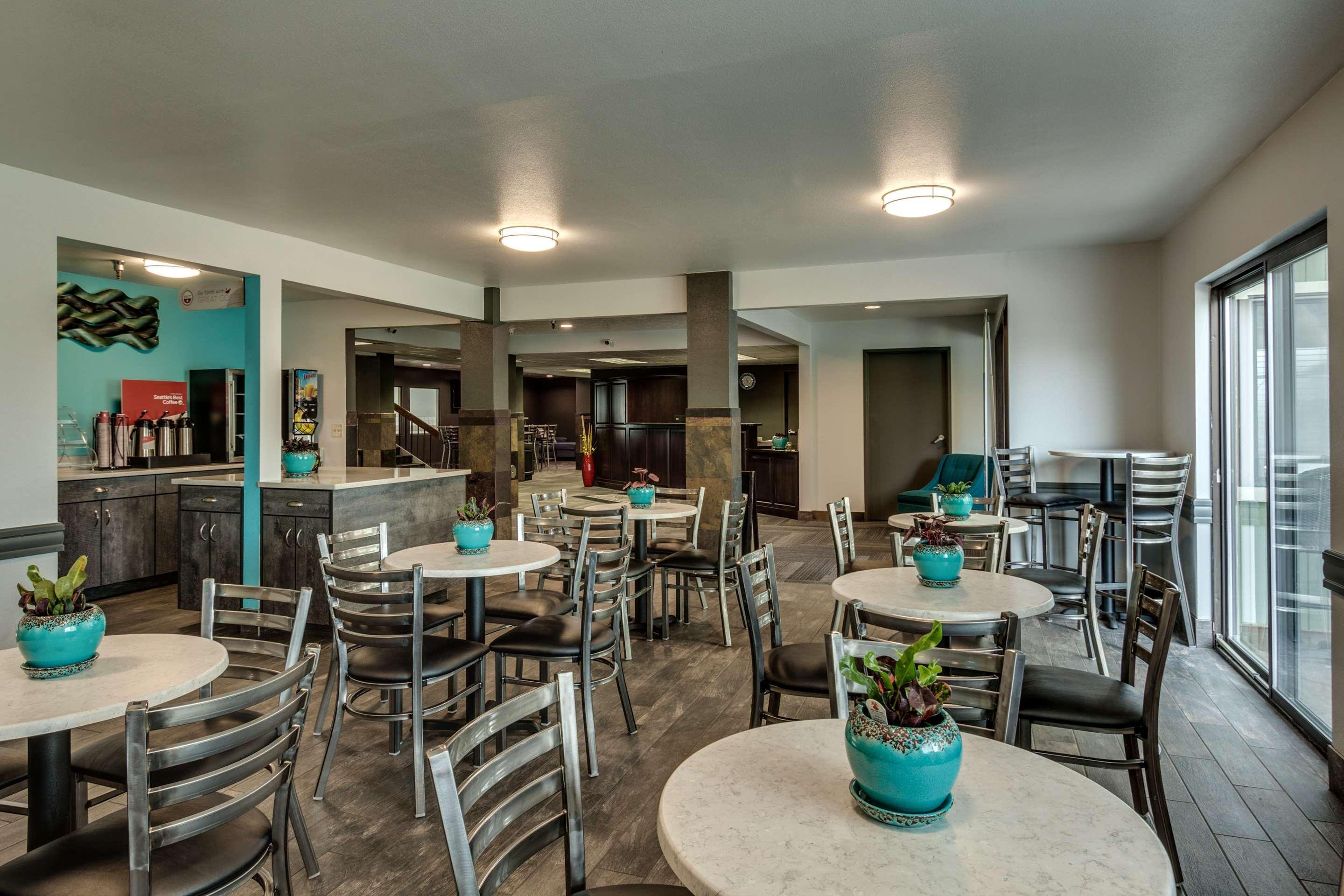 Surestay Plus Hotel By Best Western Пост-Фолс Экстерьер фото