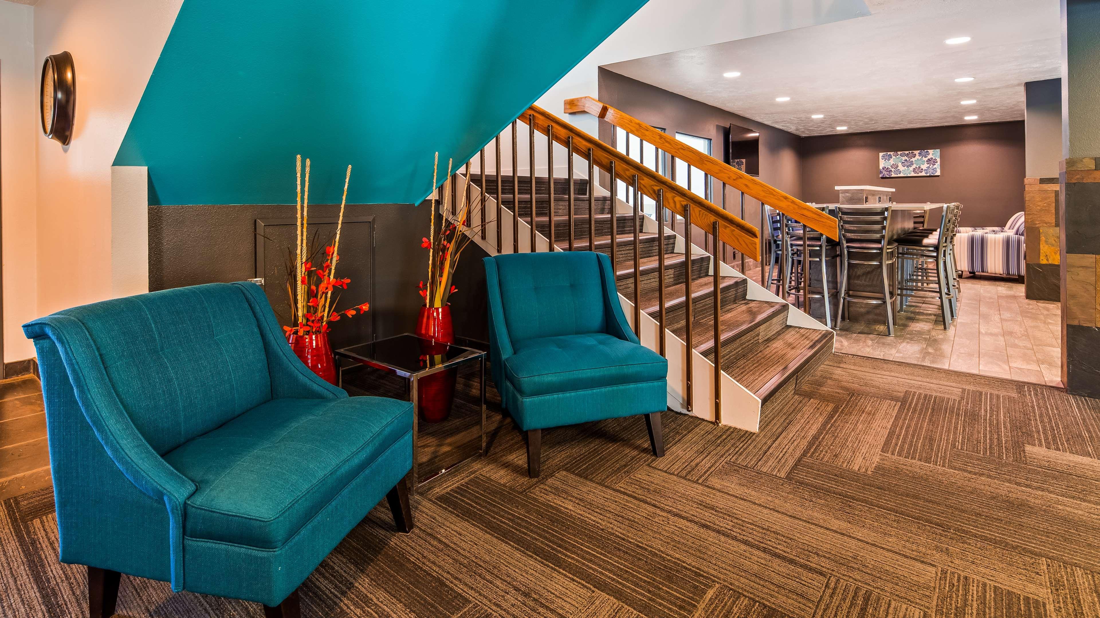 Surestay Plus Hotel By Best Western Пост-Фолс Экстерьер фото
