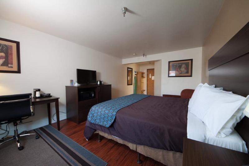 Surestay Plus Hotel By Best Western Пост-Фолс Экстерьер фото